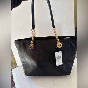Coach Elegant Black Leather Tote Bag